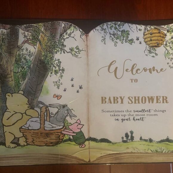 Winnie the Pooh Baby Shower Set - Picture 1 of 3